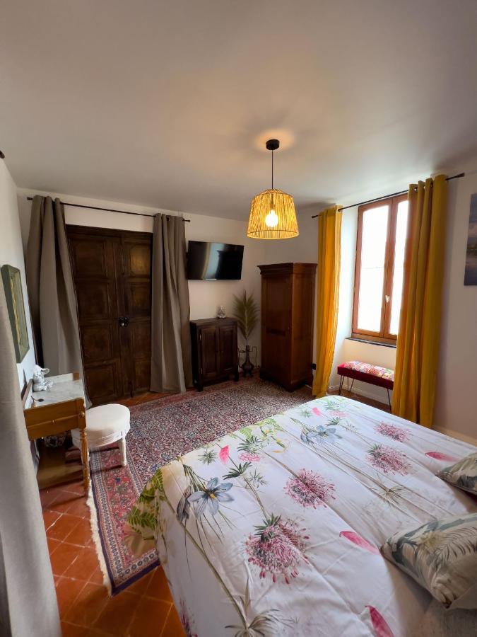 Les Baroudeurs De Saint Jean Bed & Breakfast エクステリア 写真